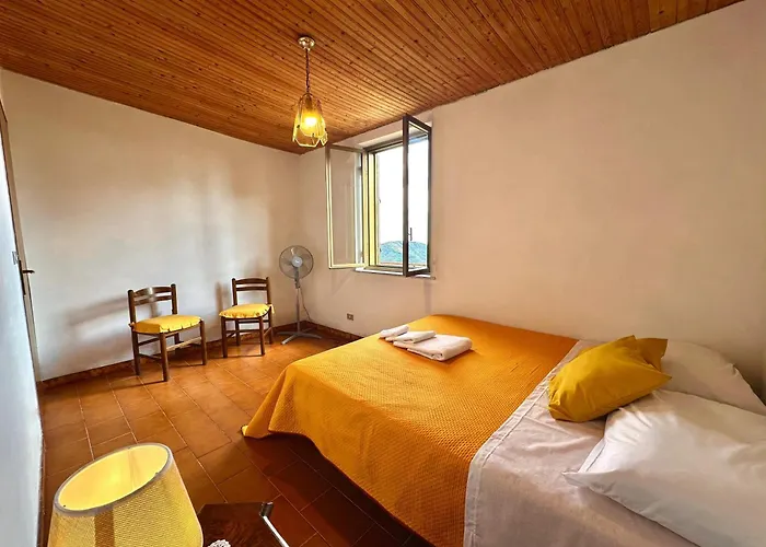 Il Castagno Apartment *